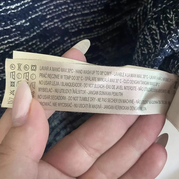 Massimo Dutti Women’s M Navy Blue Marled Heavy Knit Split Back Sweater - Picture 7 of 7